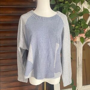 COTELAC Sweatshirt Gray Blue Women's Top Size 1 fits Small Medium